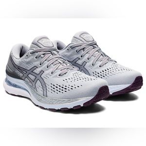 Asics Women’s Gel Kayano 28 - size 10
